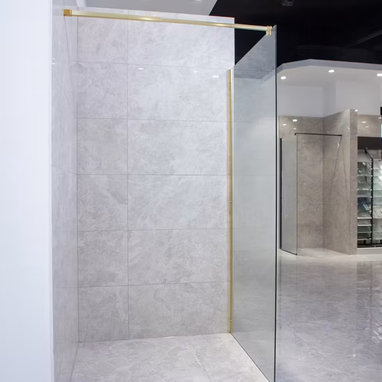 Docce moderne di lusso Qian Yan Produzione di recinzioni per doccia da bagno di lusso in Cina Produzione di cabine doccia per sesso in materiale di alluminio pratico personalizzato OEM